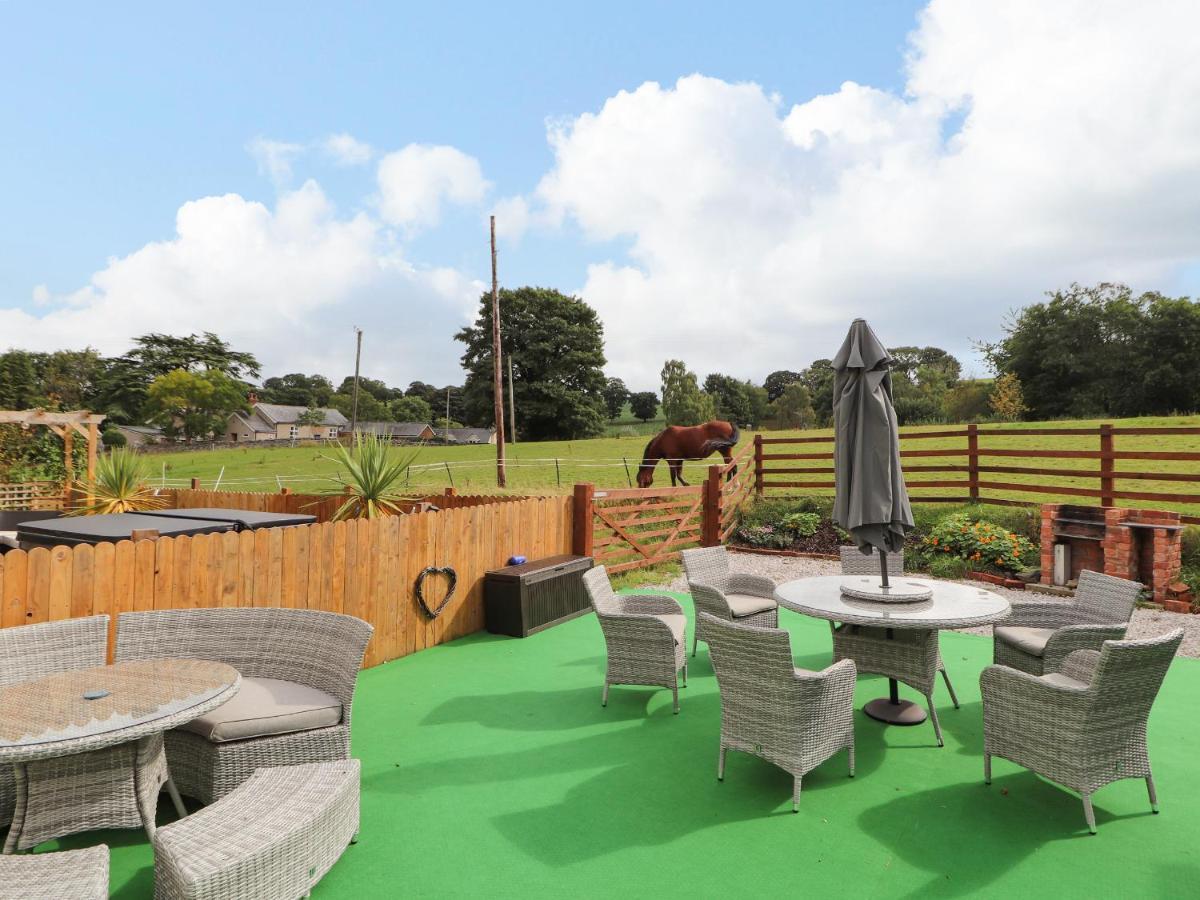 Vila Nant Y Celyn Ruthin Exteriér fotografie